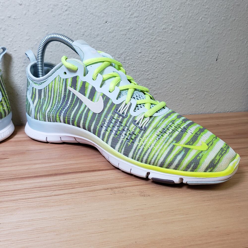 Nike Women's Lime Green White Patterned Sneakers - Picture 4 of 10